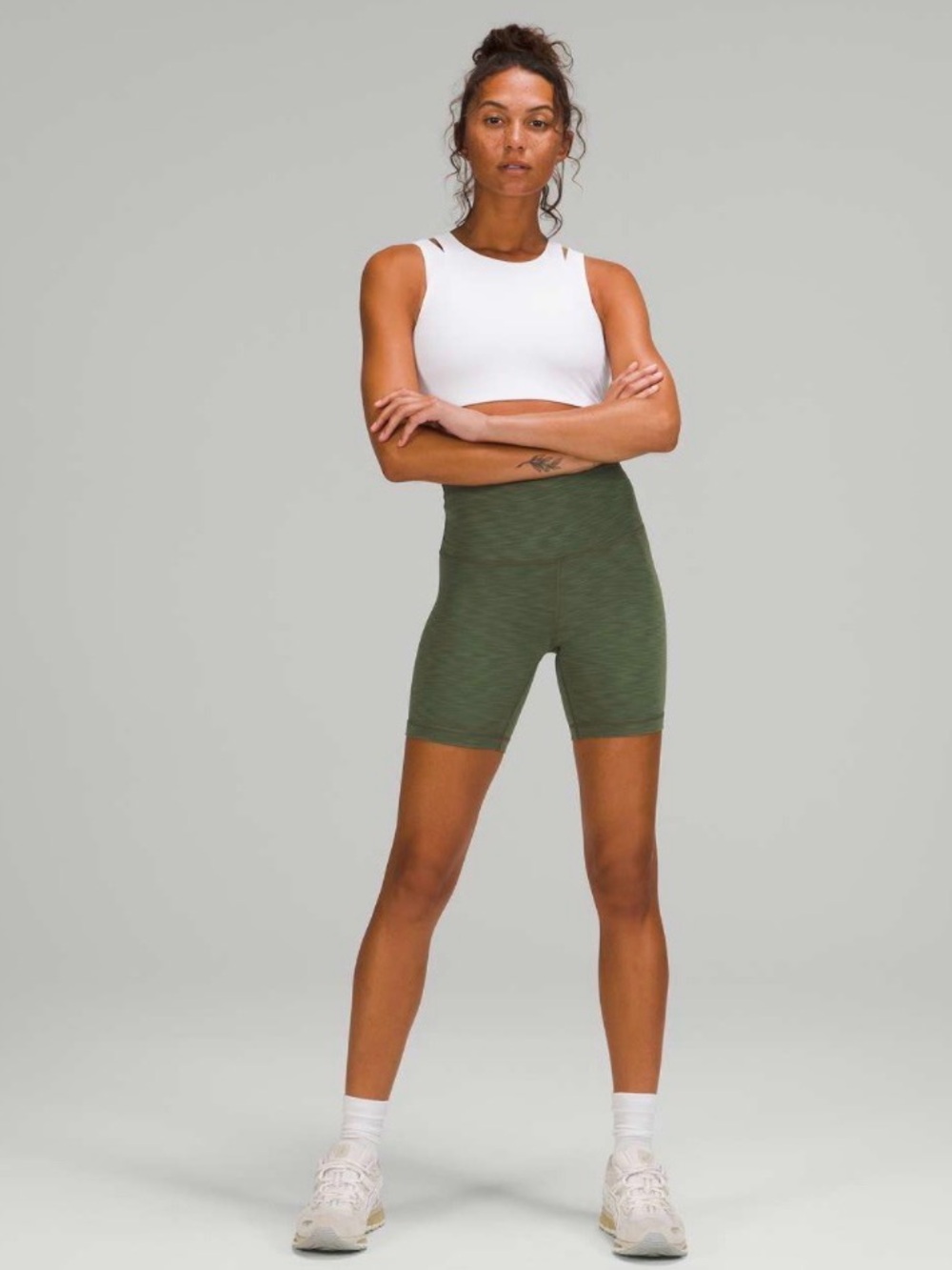Lululemon Wunder Train High Rise Shorts 6” Size 4 Green Heathered Workout